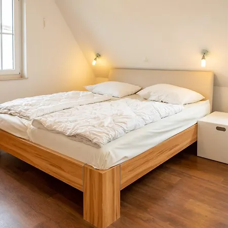 Prázdninový dům C 4 Reethaus Elsa Mit Aussenwhirlpool Und Sauna *